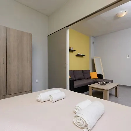 Nikols House * لايميناس