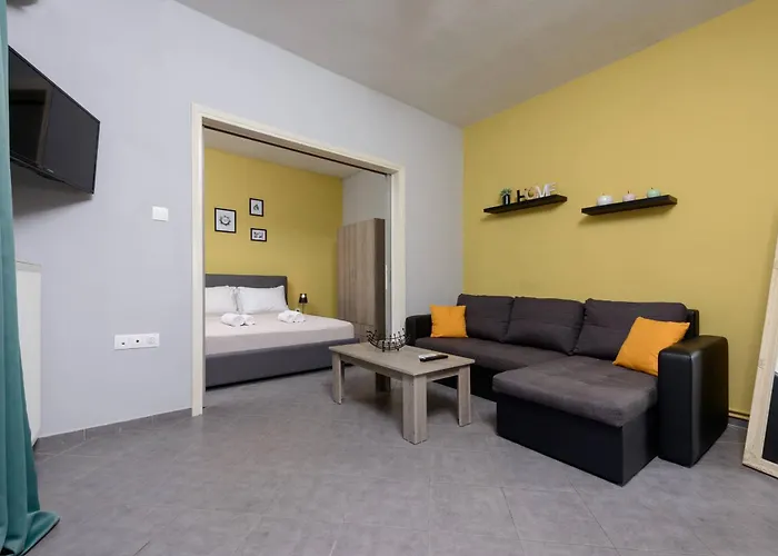 Apartament Nikols House *